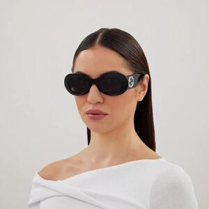 NEW Gucci GG1696S 001 Black Grey Women Oval Sunglasses GG 1696S